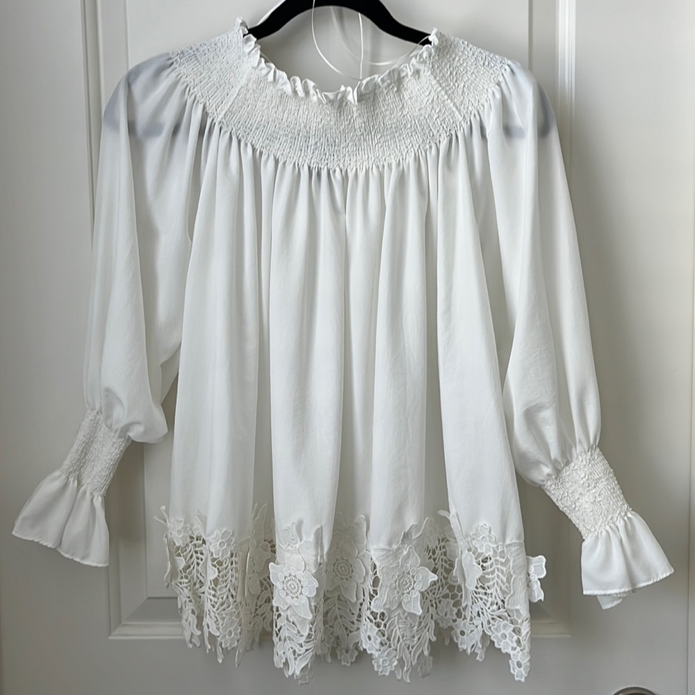 NWT White Floral Off-The-Shoulder Top